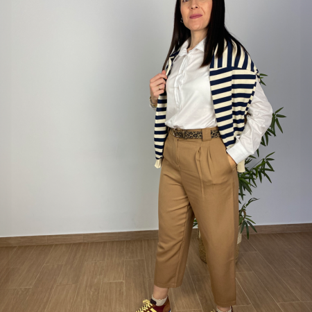 Pantalón fluido camel