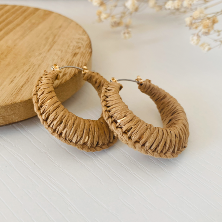 Pendientes rafia
