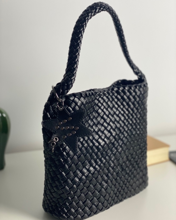 Bolso negro