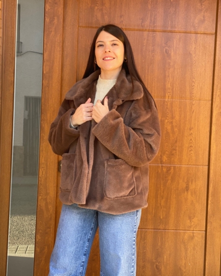 Chaqueta efecto pelo