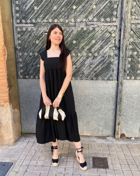 Vestido Midi Negro
